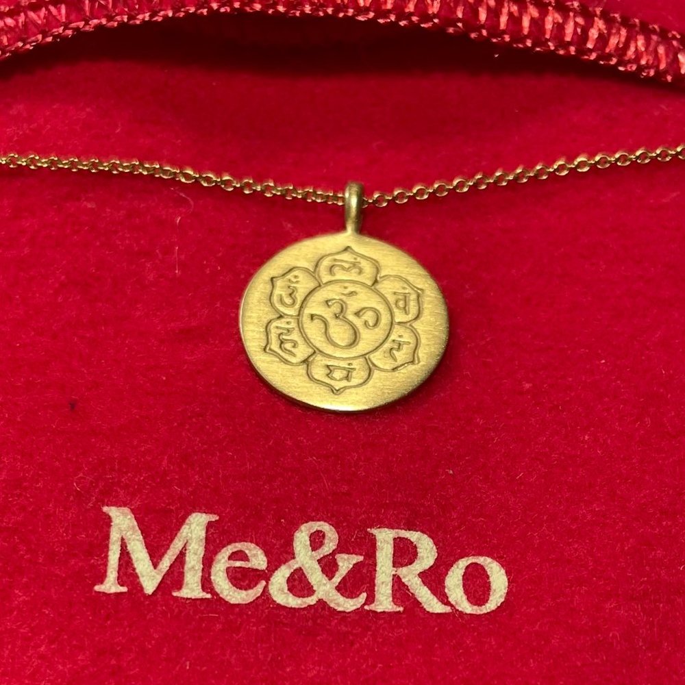 Me&Ro OM Chakra Flower pendant